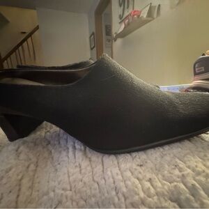Gucci Black Women's Mules